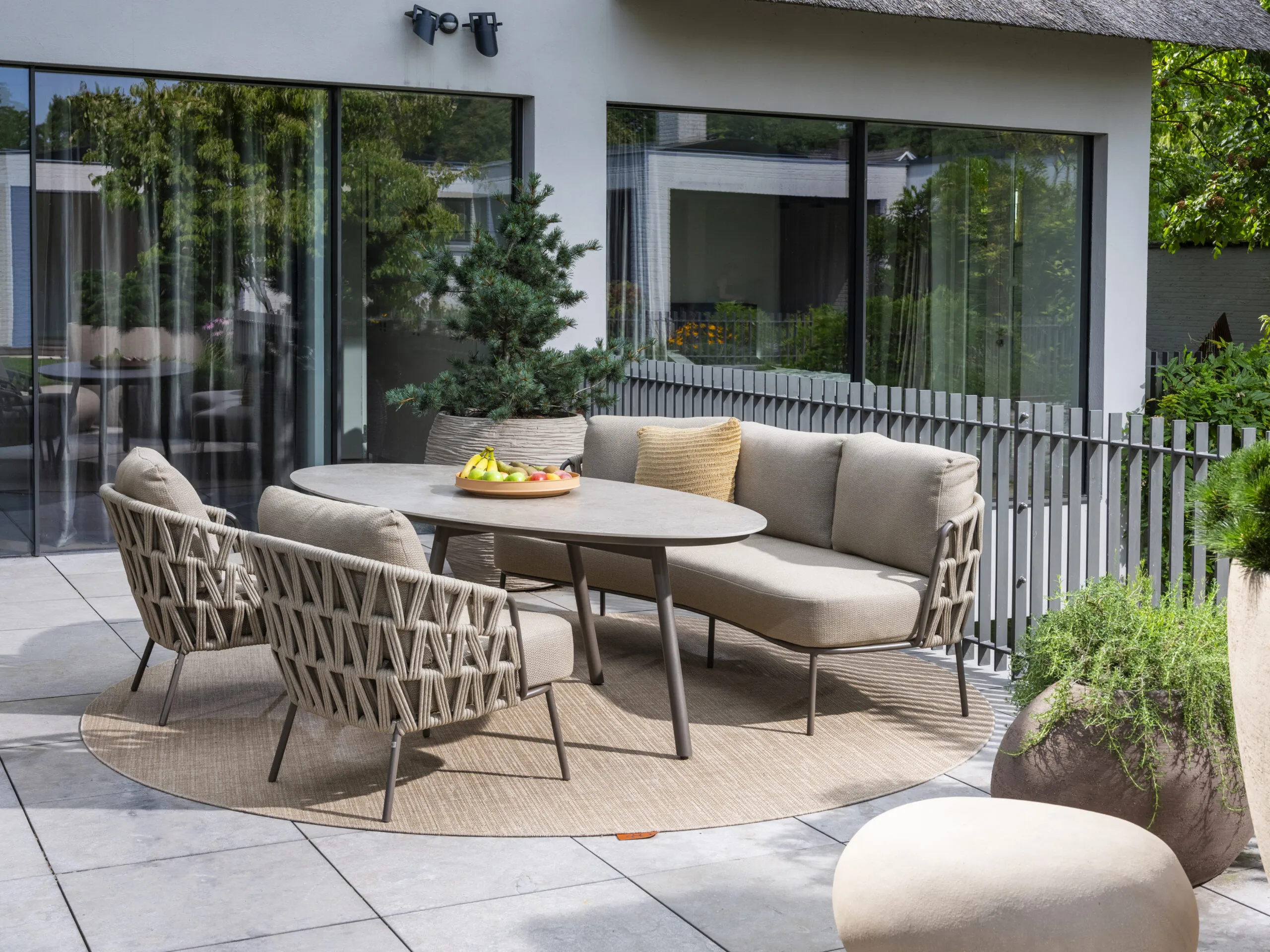 Mallorca Low Dining Set in Terre
