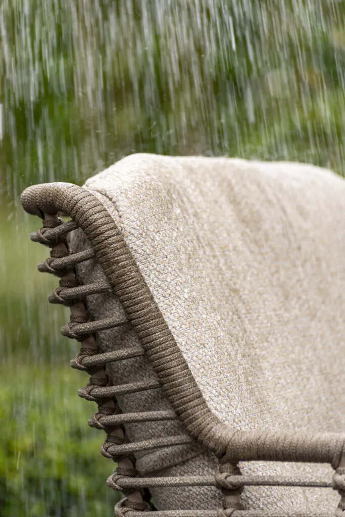 Nahaufnahme des wetterfesten Bezugsstoffs