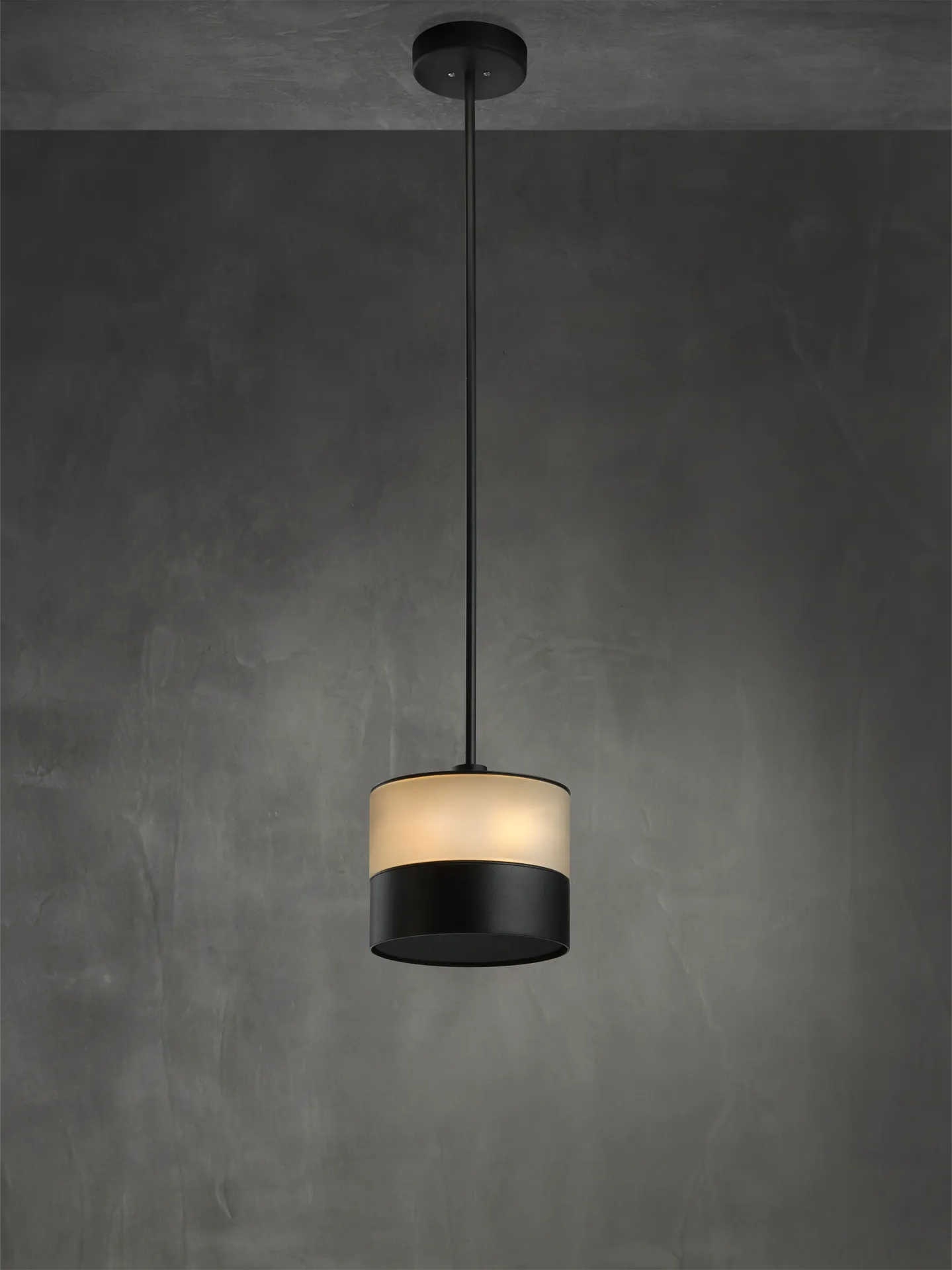 Heatsail Glow Pendelleuchte mit integrierter Heizung