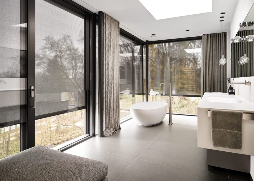 ROLLO VOIGT - Home 16 ROLLO VOIGT